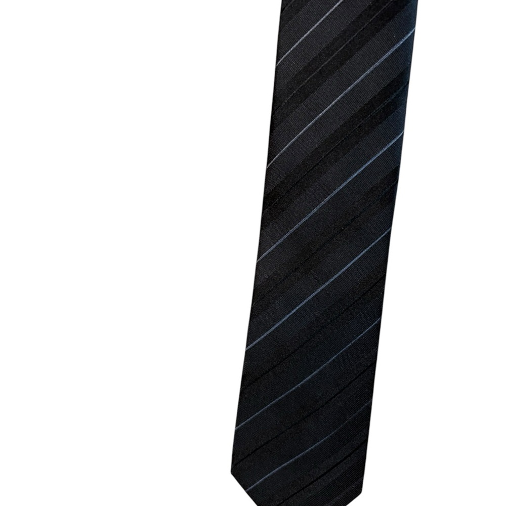 claiborne Black Silk Tie Tone on Tone - Picture 3 of 5